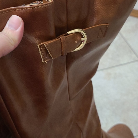 Knee length boots - Picture 5 of 7